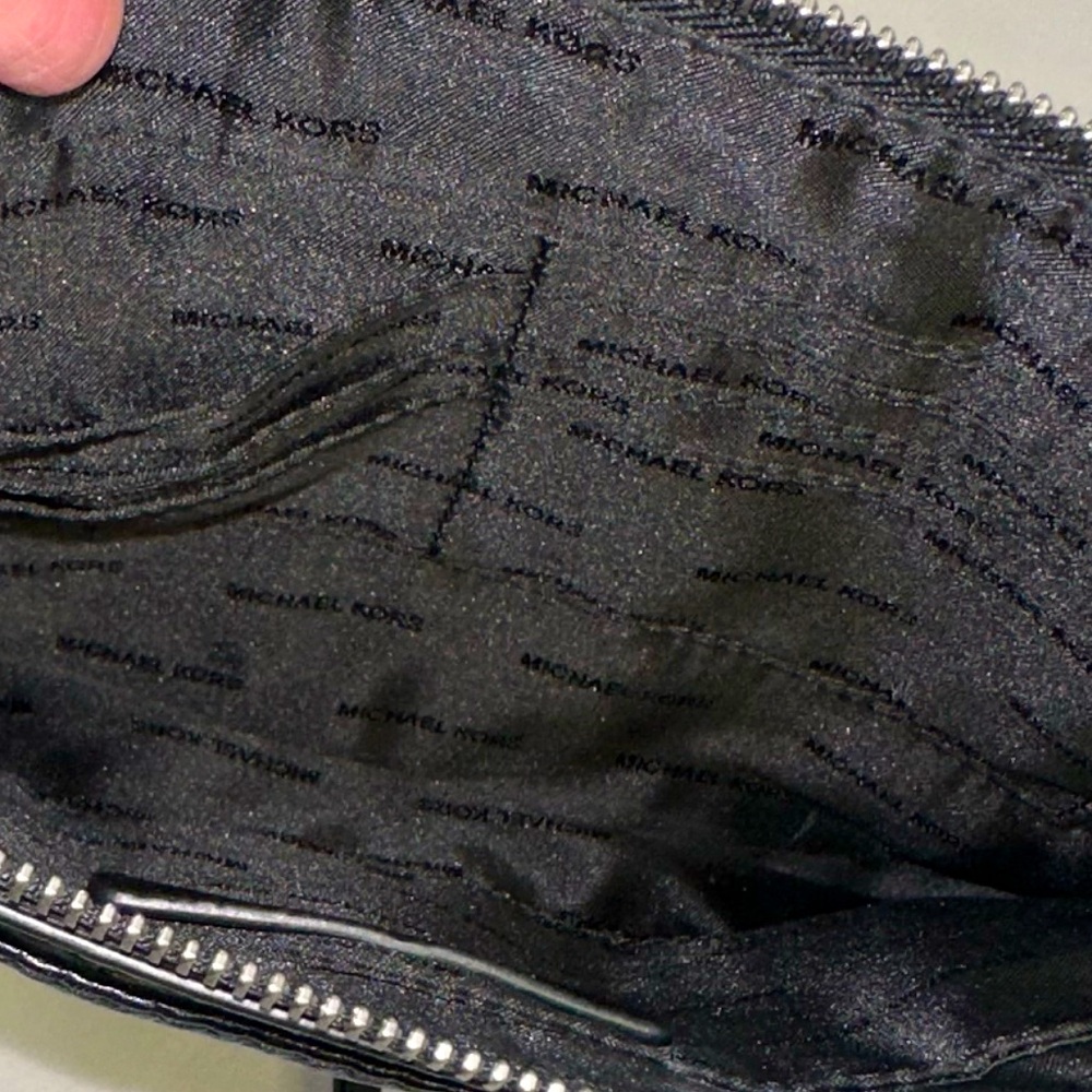 MICHAEL KORS • Black Leather Crossbody Zipper Chain Purse Tooth Spike Defense - Picture 9 of 13